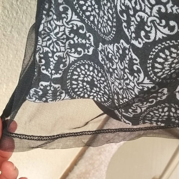 Edista Short Sleeve Embellished Blouse - Picture 2 of 6